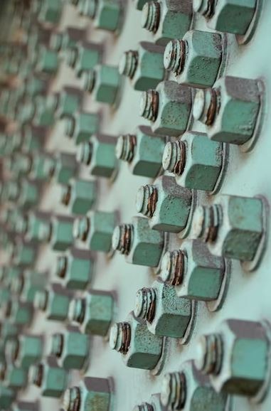 Common SAE bolt thread sizes